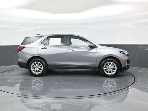 Used 2024 Chevrolet Equinox LT FWD image 8