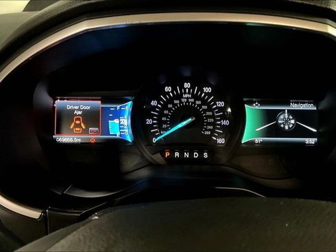 Used 2018 Ford Edge SEL w/ Equipment Group 201A image 22