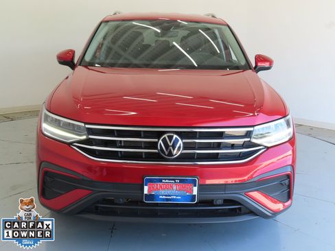 Used 2022 Volkswagen Tiguan SE FWD image 10