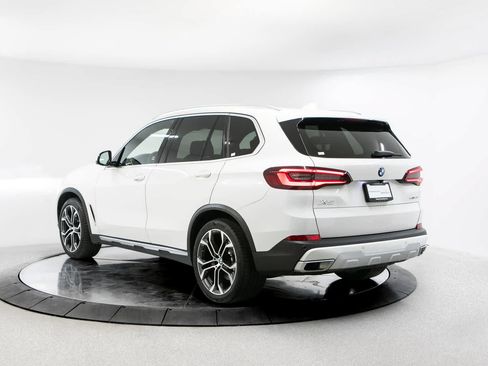 Used 2023 BMW X5 sDrive40i w/ Parking Assistance Package RWD image 3