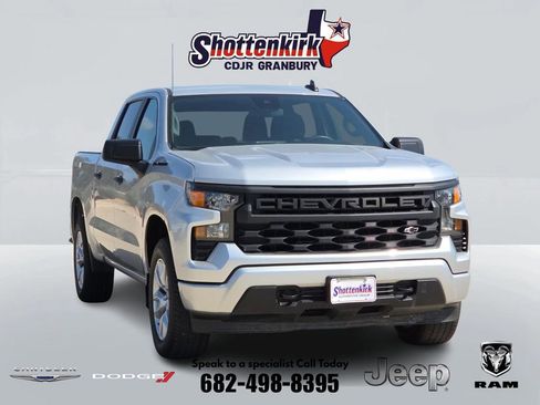 Used 2022 Chevrolet Silverado 1500 Custom w/ LPO, Dark Essentials Package image 1