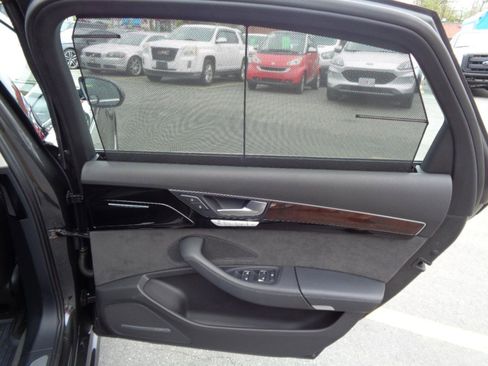 Used 2016 Audi A8 L 4.0T AWD/4WD image 24