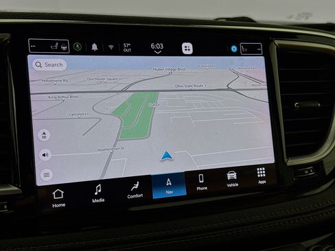 Used 2022 Chrysler Pacifica Pinnacle image 13