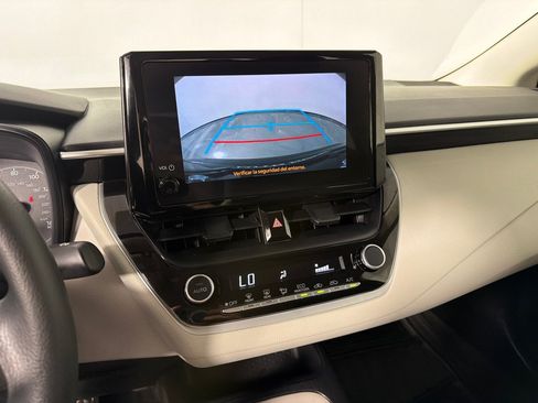 Used 2024 Toyota Corolla LE FWD image 12