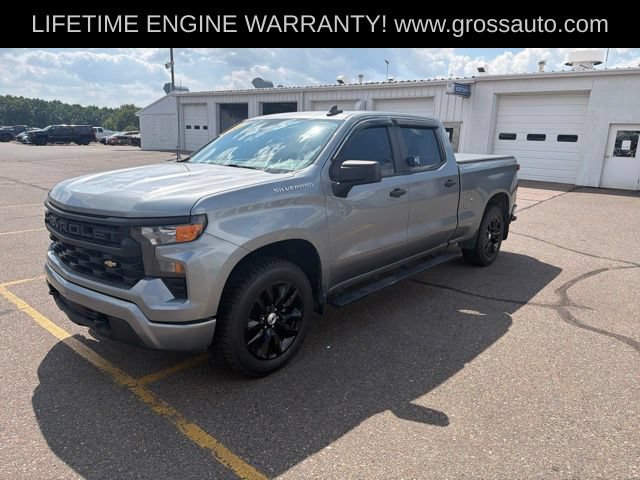 Used 2023 Chevrolet Silverado 1500 Custom AWD/4WD image 2
