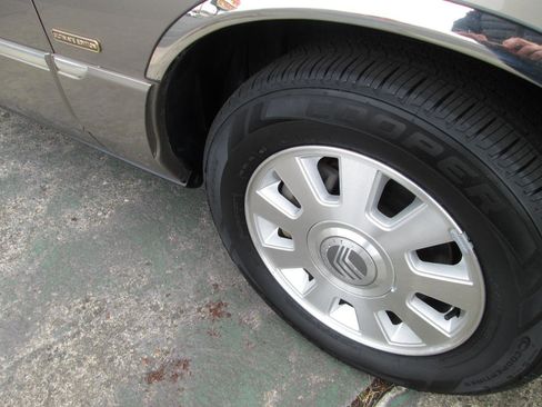 Used 2003 Mercury Grand Marquis LS image 40