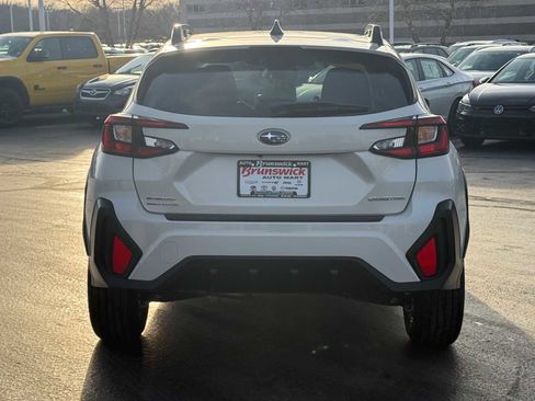 Certified 2025 Subaru Crosstrek 2.0i Premium image 5