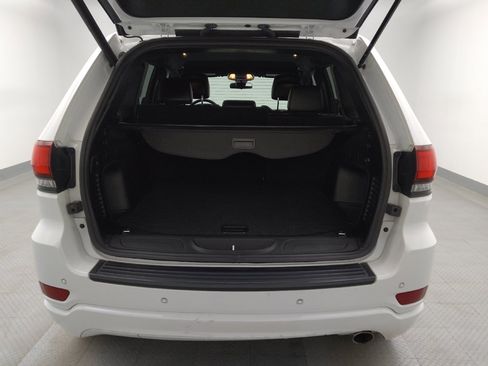 Used 2021 Jeep Grand Cherokee Laredo X RWD image 29