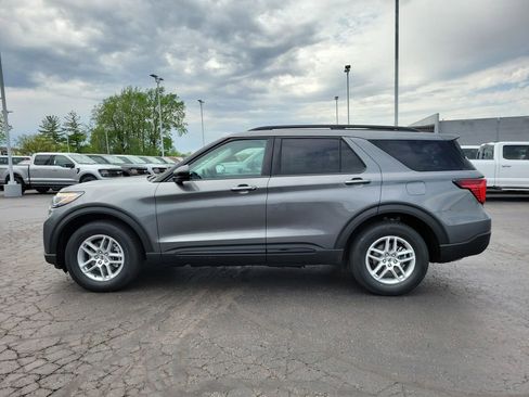 New 2026 Ford Explorer Active AWD/4WD image 7