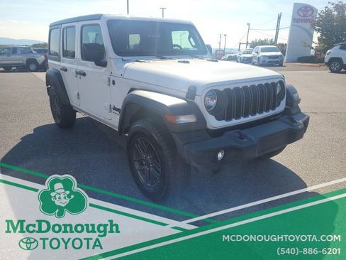 Used 2024 Jeep Wrangler Sport S image 25