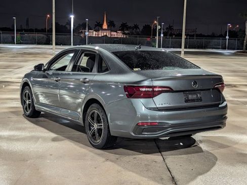 Used 2022 Volkswagen Jetta S image 7