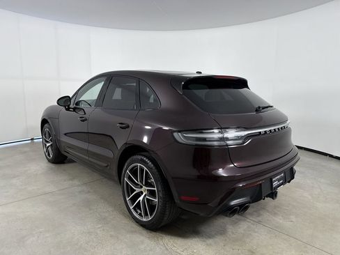 Certified 2023 Porsche Macan S AWD/4WD image 3