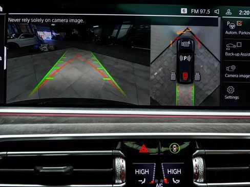 Used 2022 BMW X7 xDrive40i w/ Premium Package image 29