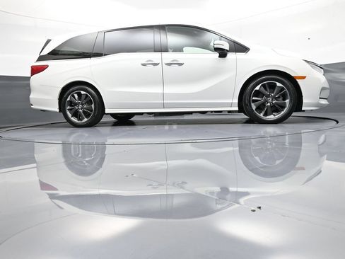 Used 2024 Honda Odyssey Elite image 33