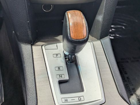 Used 2014 Subaru Outback 2.5i Limited AWD/4WD image 25