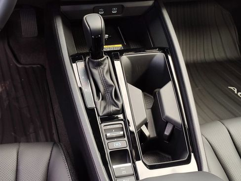 New 2025 Honda Accord EX-L image 9