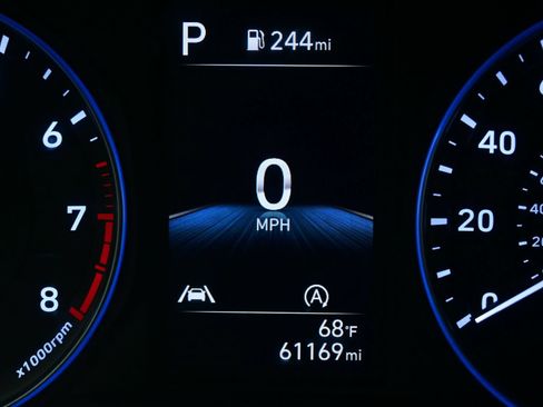 Used 2023 Hyundai Kona SEL AWD/4WD image 25