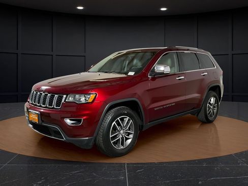 Certified 2018 Jeep Grand Cherokee Limited AWD/4WD image 1