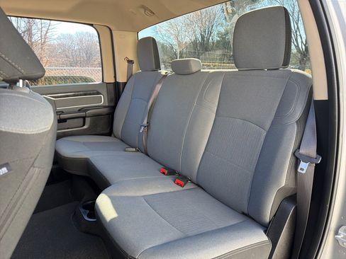 Used 2019 RAM 2500 Big Horn image 21