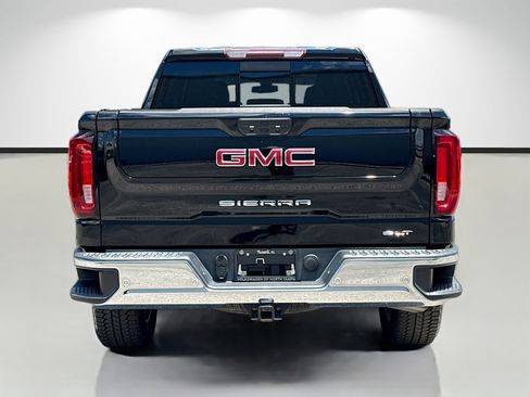Used 2020 GMC Sierra 1500 SLT w/ SLT Premium Plus Package AWD/4WD image 4