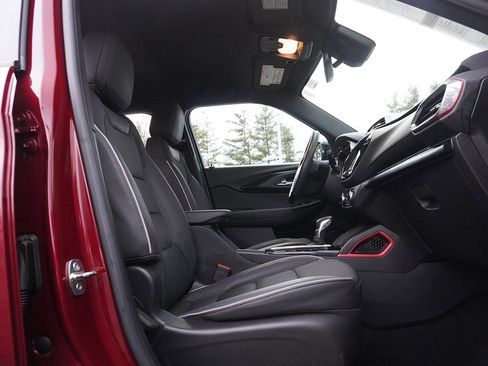 Used 2023 Chevrolet TrailBlazer RS w/ Convenience Package image 26