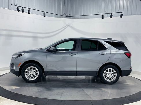 Used 2024 Chevrolet Equinox LT AWD/4WD image 16