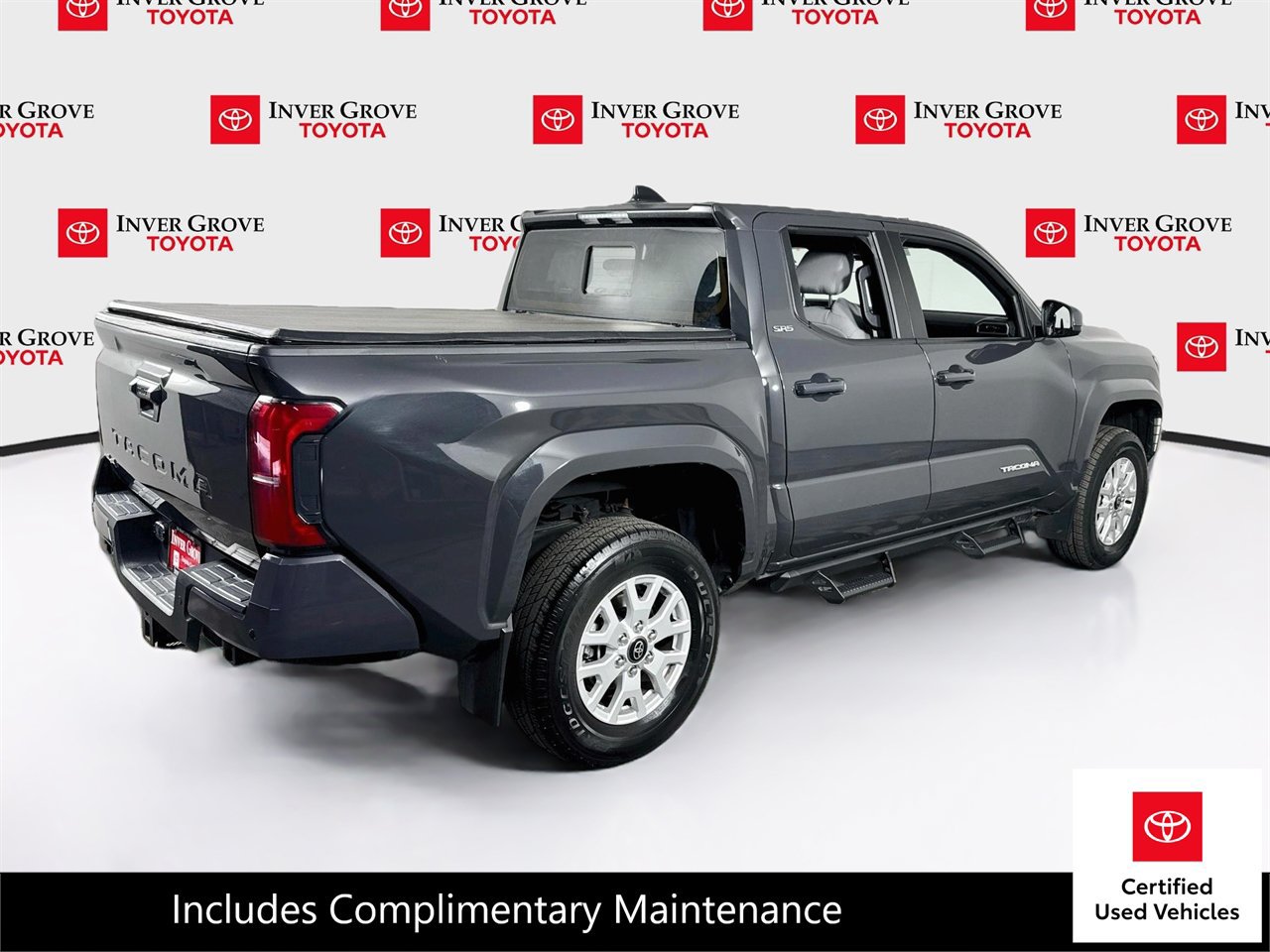Certified 2024 Toyota Tacoma SR5 AWD/4WD image 5