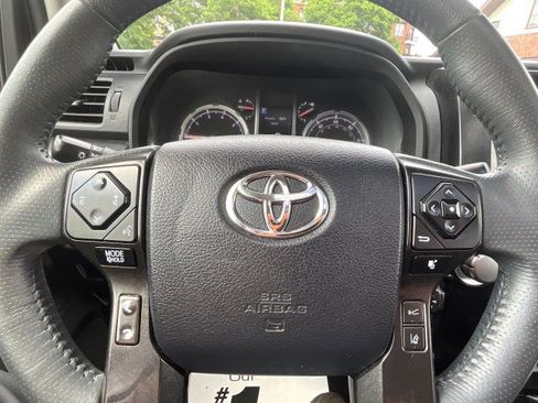Used 2022 Toyota 4Runner TRD Off-Road Premium w/ TRD Black Wheel Package (TMS) AWD/4WD image 13