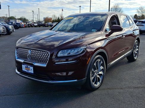 Certified 2022 Lincoln Nautilus Reserve image 3