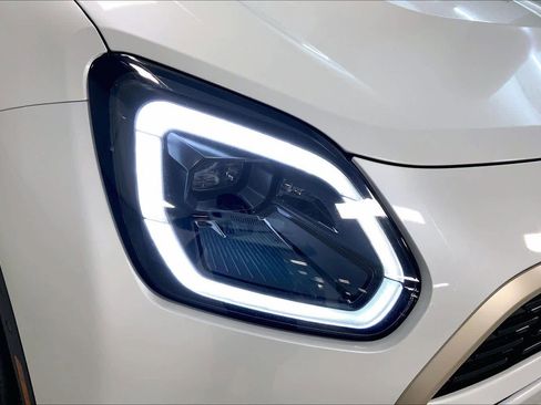 Used 2025 MINI Cooper Countryman S image 28