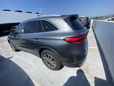 Certified 2023 Mercedes-Benz GLC 300 image 4
