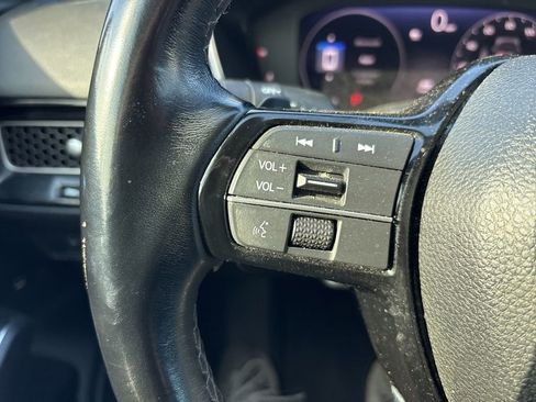 Used 2022 Honda Civic Touring image 21