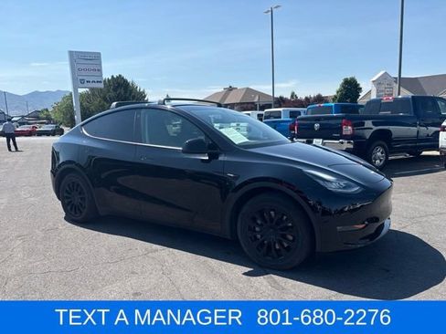 Used 2021 Tesla Model Y Long Range AWD/4WD image 5