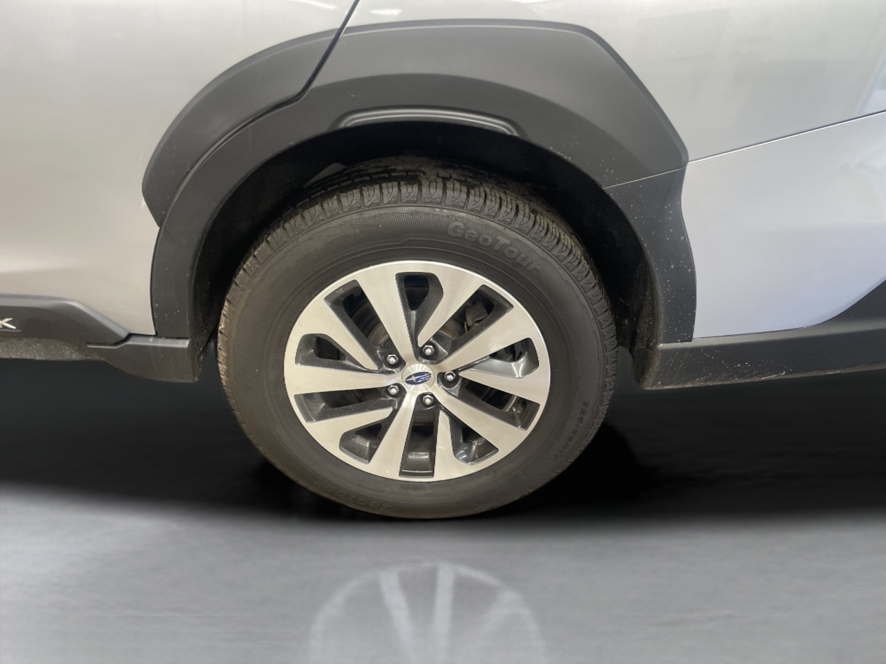 Used 2023 Subaru Outback Premium AWD/4WD image 22
