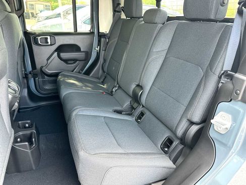 New 2026 Jeep Gladiator Sport image 23