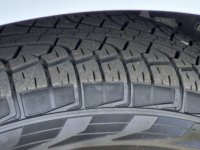 Used 2025 Ford Expedition Max Active RWD image 18