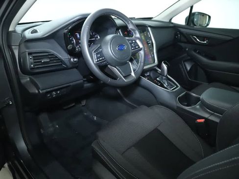 Used 2023 Subaru Outback Premium image 16