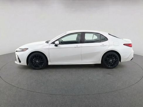 New 2026 Toyota Camry SE FWD image 6