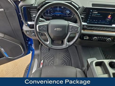 Used 2022 Chevrolet Silverado 1500 LT Trail Boss AWD/4WD image 3
