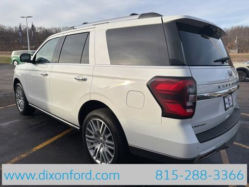 Used 2024 Ford Expedition Limited image 5