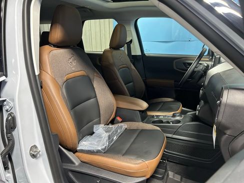 New 2026 Ford Bronco Sport Outer Banks w/ Outer Banks Tech Package+ AWD/4WD image 50