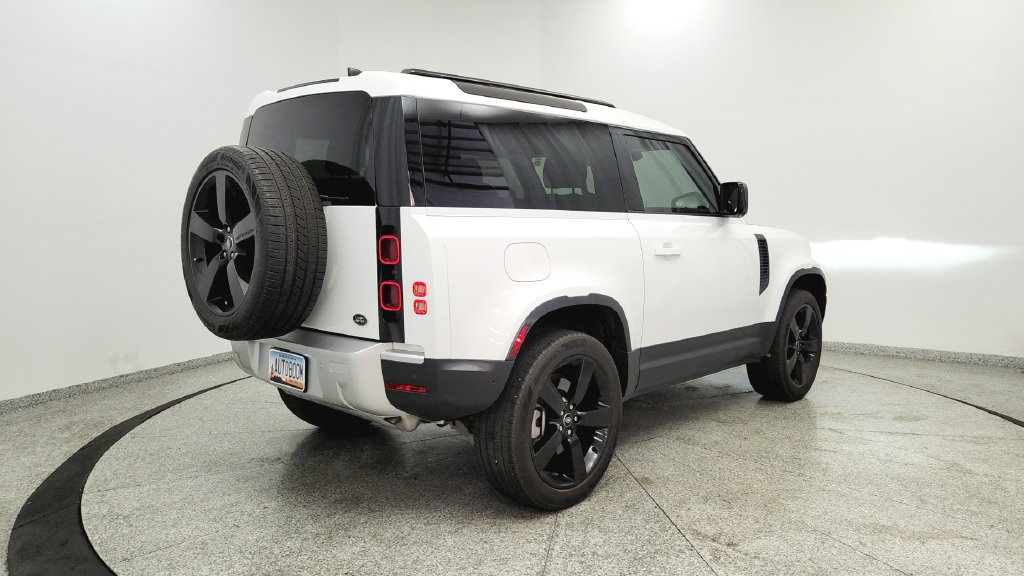 Used 2023 Land Rover Defender 90 S AWD/4WD image 5
