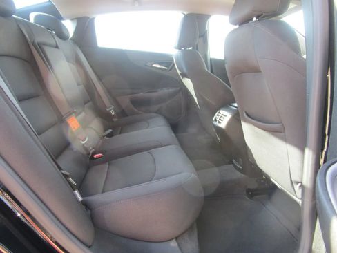 Used 2024 Chevrolet Malibu LT FWD image 21