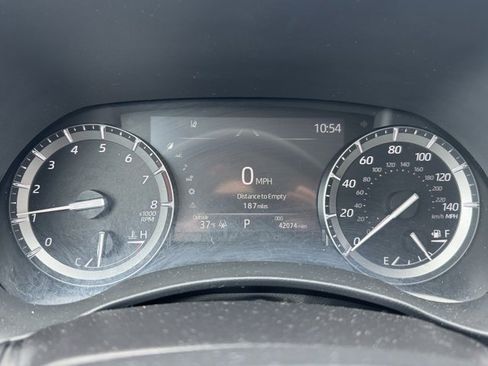 Certified 2021 Toyota Highlander XLE image 29