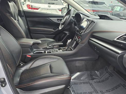 Used 2023 Subaru Crosstrek 2.5i Limited AWD/4WD image 10