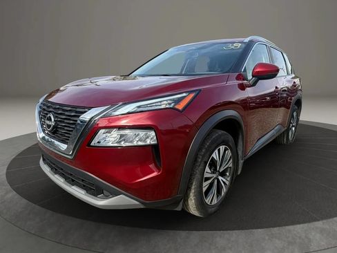 Used 2022 Nissan Rogue SV w/ SV Premium Package AWD/4WD image 1