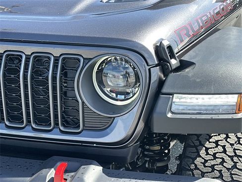 New 2025 Jeep Wrangler Unlimited Rubicon w/ Technology Group image 7