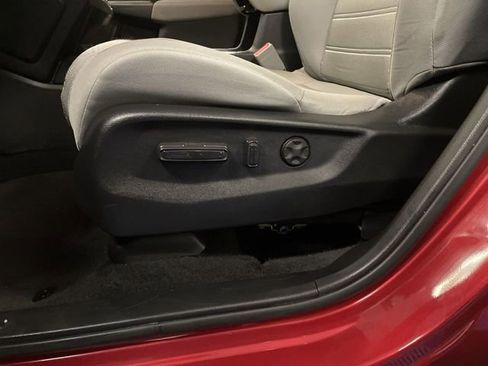 Used 2022 Honda CR-V EX image 12
