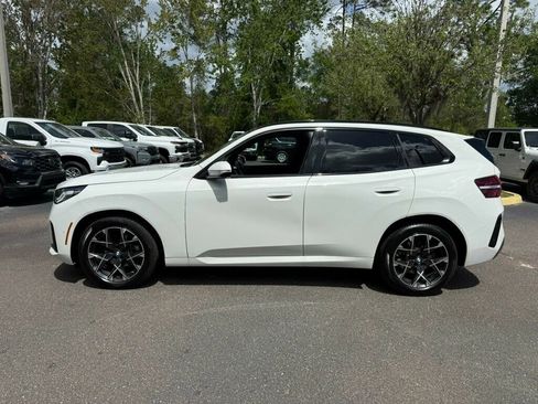 Used 2025 BMW X3 xDrive30i w/ Premium Package image 2