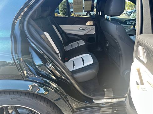 Certified 2025 Mercedes-Benz GLE 53 AMG 4MATIC image 17